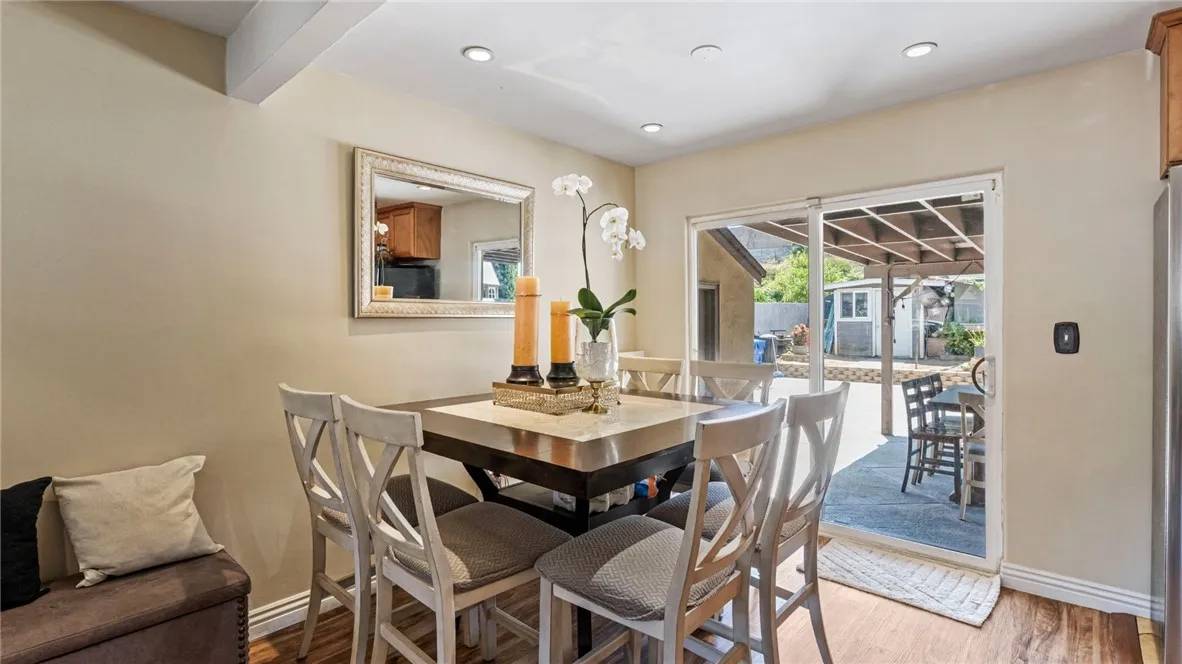 San Fernando, CA 91345,14658 Maclay Street