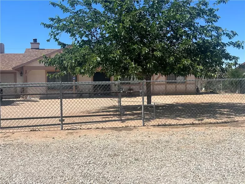 21049 Del Oro Road, Apple Valley, CA 92308