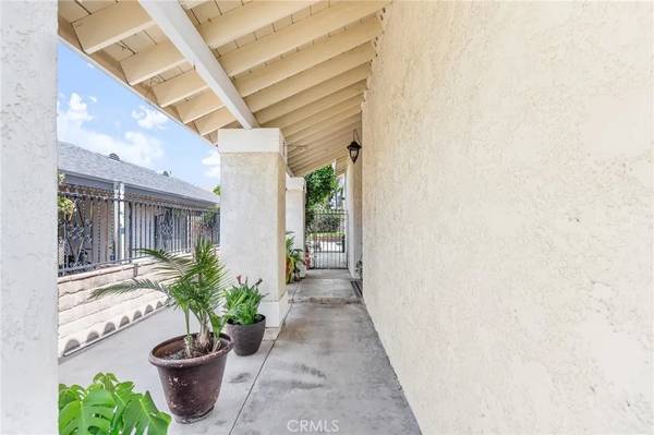 Ontario, CA 91761,1465 E Tam O Shanter Street