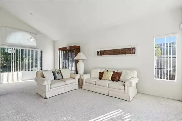 Oceanside, CA 92056,4997 Calle Sobrado