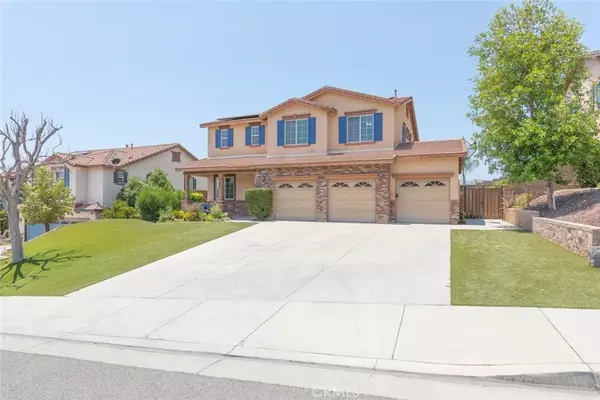 Lake Elsinore, CA 92532,41041 Crimson Pillar Lane