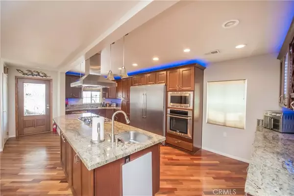 Fontana, CA 92335,9378 Palmetto Avenue