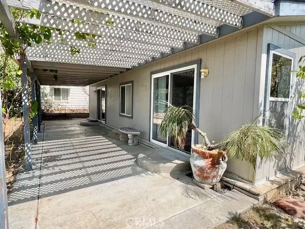 Highland, CA 92346,4040 Piedmont #283
