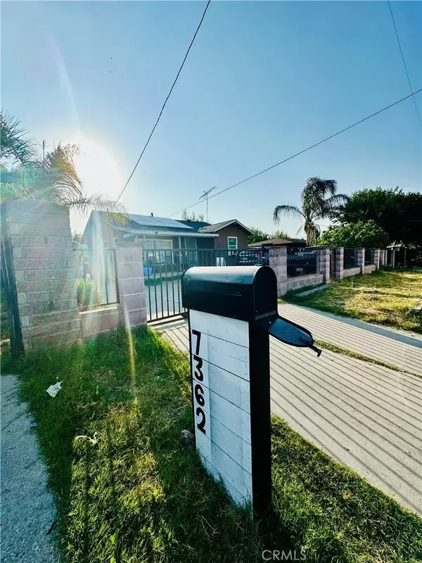 7362 Lynwood Way, Highland, CA 92346