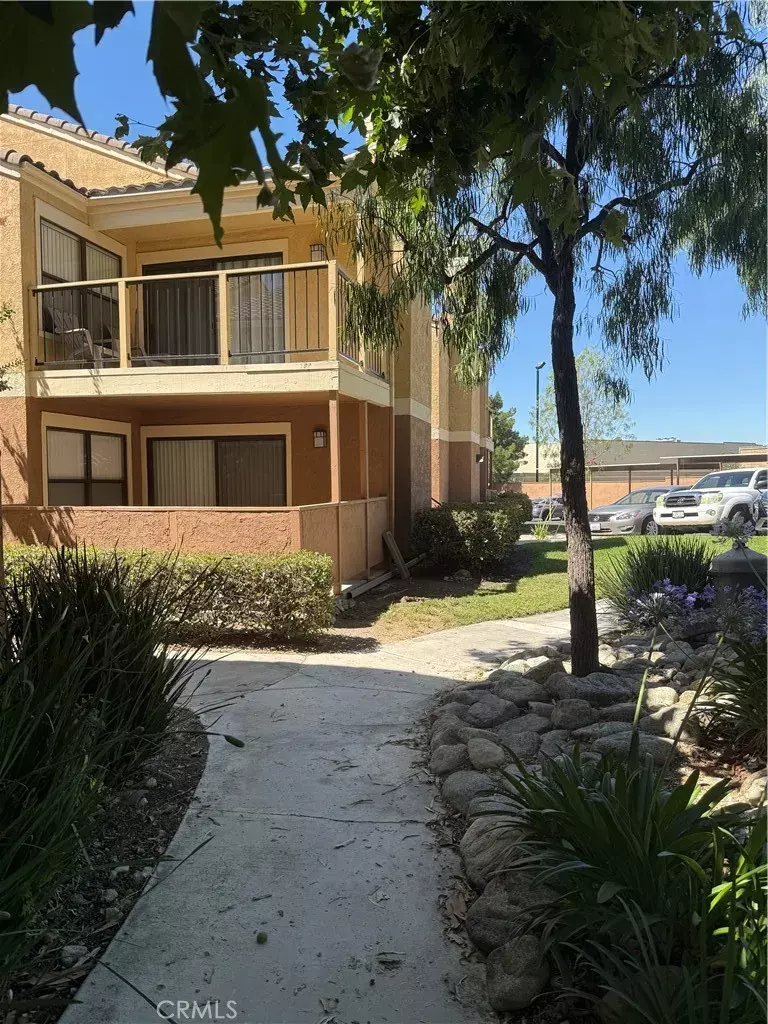 Rancho Cucamonga, CA 91737,10655 Lemon #2401