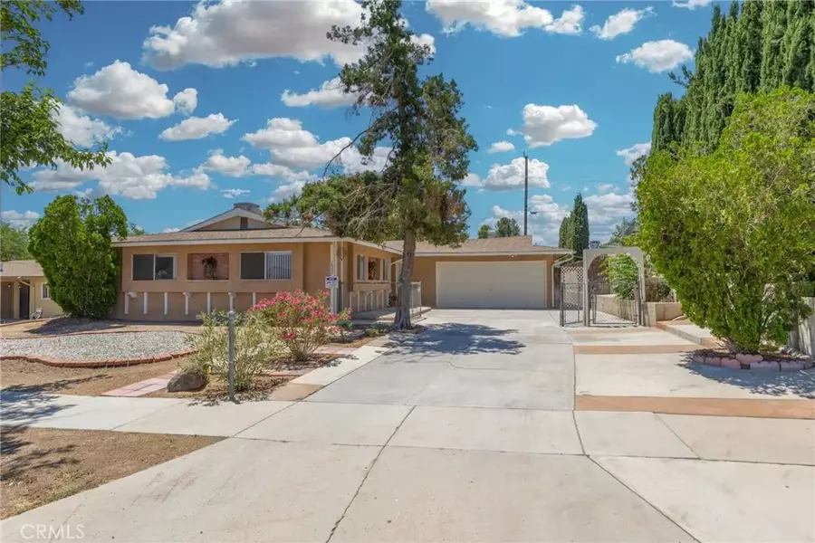 16257 Avalon Avenue, Victorville, CA 92395