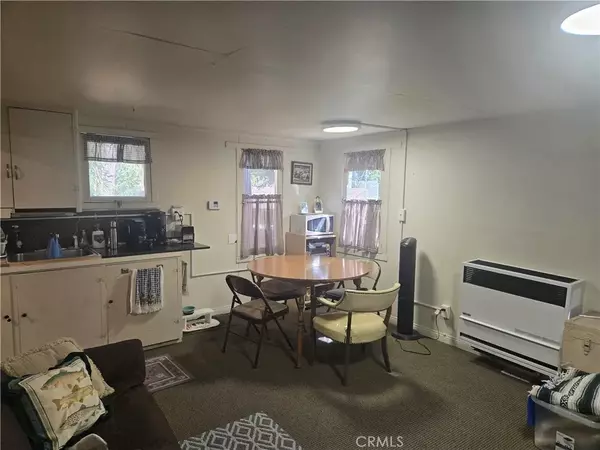 Crestline, CA 92325,25035 Moon Drive