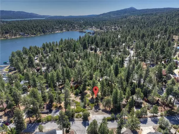 Big Bear Lake, CA 92315,38606 Talbot