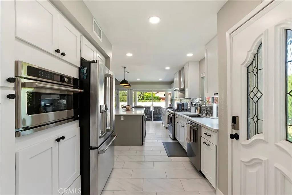 Palm Desert, CA 92211,38560 Tandika Trail North