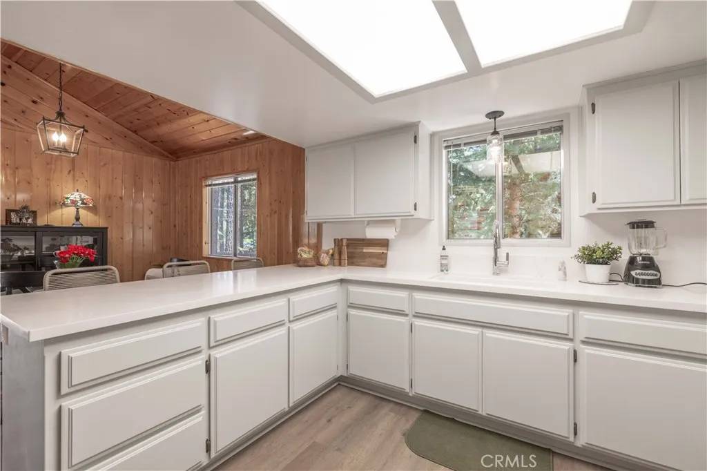 Big Bear City, CA 92314,1004 Sugarloaf Boulevard