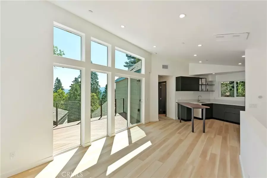 441 Oriole Drive #1, Twin Peaks, CA 92391