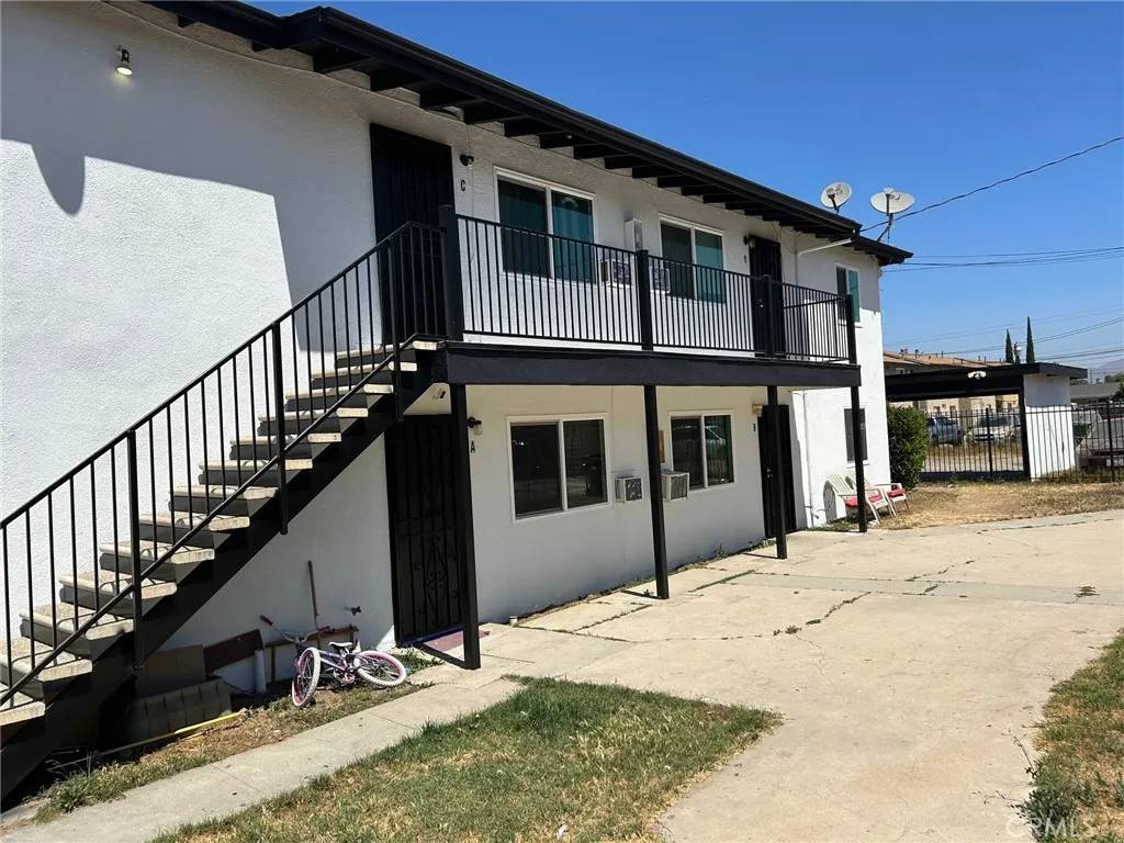 24188 Clover Avenue, Moreno Valley, CA 92551
