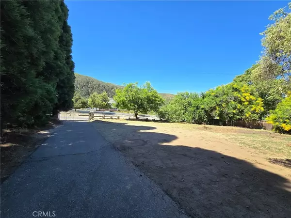 Oak Glen, CA 92399,38306 Potato Canyon Road