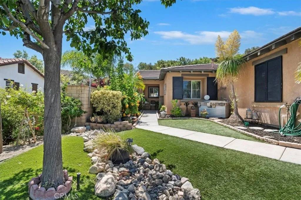 Lake Elsinore, CA 92530,29225 Sunswept Drive