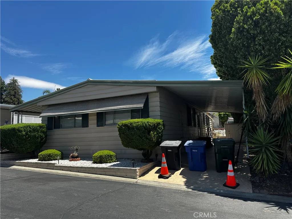 Highland, CA 92346,3850 Atlantic #151