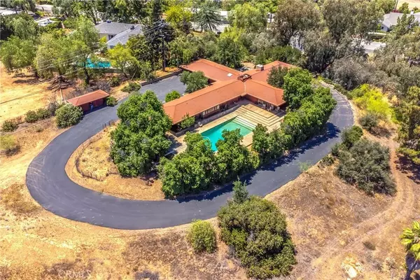 Redlands, CA 92373,30515 E Sunset Dr S