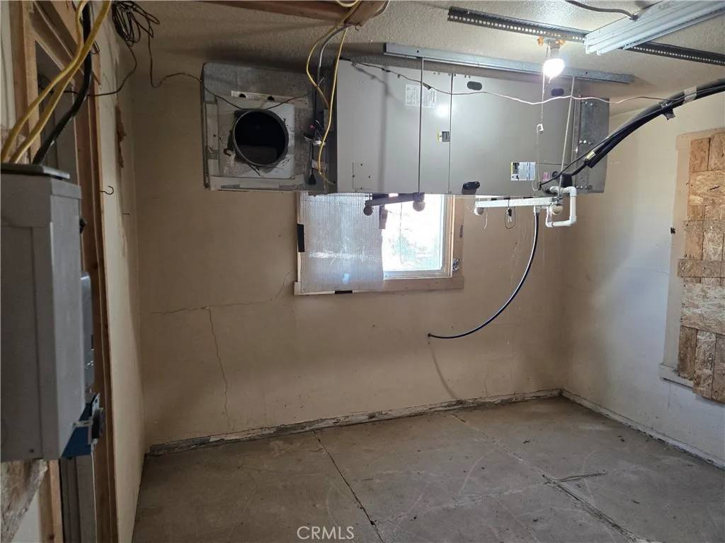 Lucerne Valley, CA 92356,35690 Cambria Road