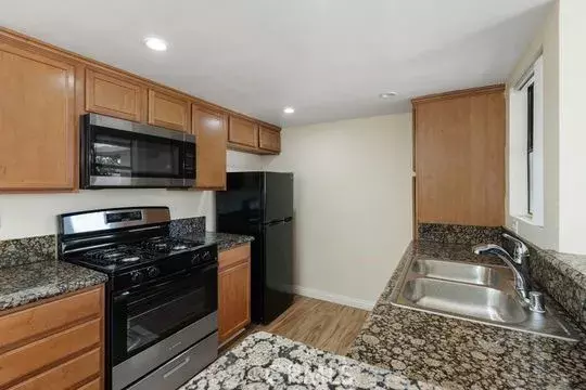 1313 Massachusettes Avenue #203, Riverside, CA 92507