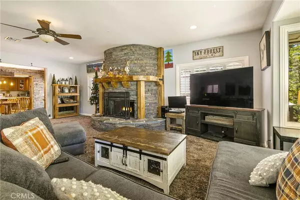 Lake Arrowhead, CA 92352,514 Riviera Drive