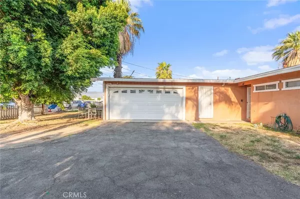 Rialto, CA 92376,645 E King Street