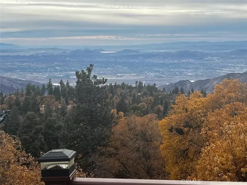 2477 Spring Oak Drive, Running Springs, CA 92382