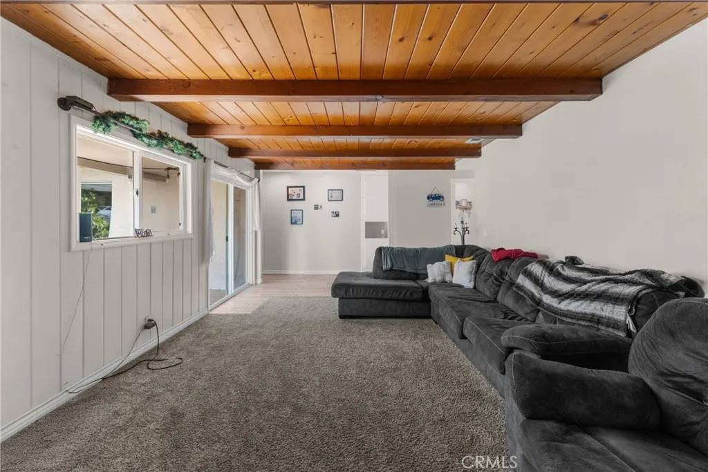 Yucaipa, CA 92399,34746 View Drive