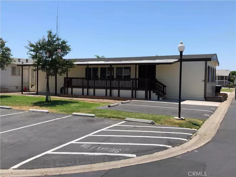 5815 E La Palma #112, Anaheim, CA 92807