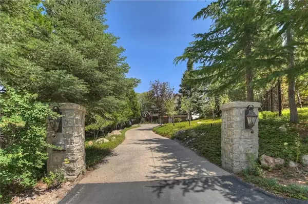 Lake Arrowhead, CA 92352,28324 Somerset Lane