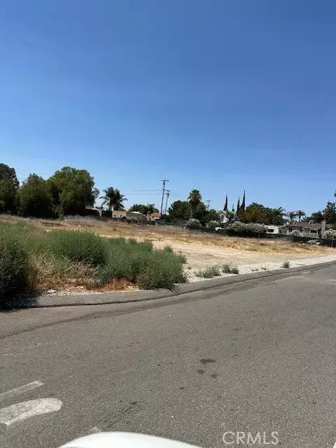 Lake Elsinore, CA 92530,305 Line Street