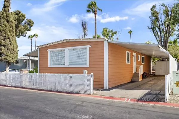 Corona, CA 92882,995 Pomona Rd #SPC #11