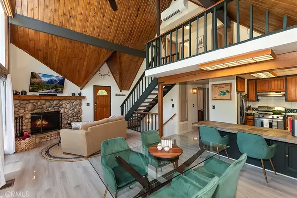 Lake Arrowhead, CA 92352,27230 Peninsula Drive