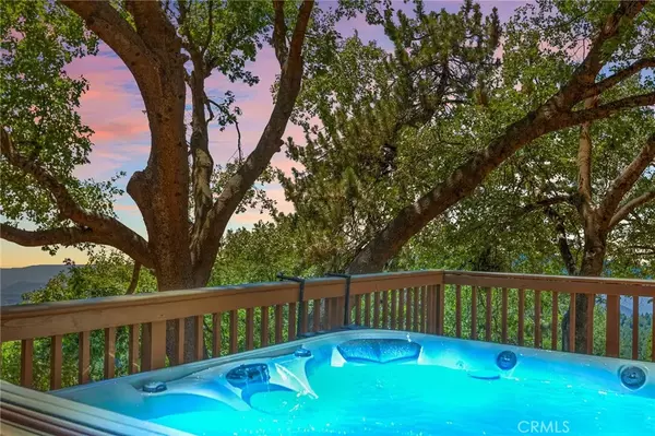 2461 Spring Oak Drive, Running Springs, CA 92382