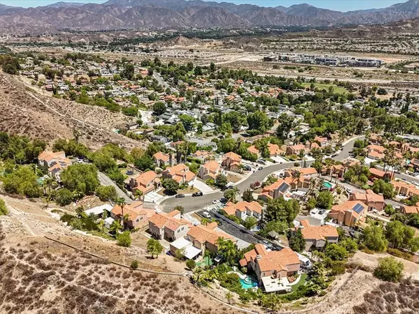 Canyon Country, CA 91387,28069 Magic Mountain Lane
