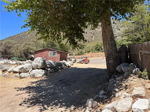 Mentone, CA 92359,37000 Old Mill Creek