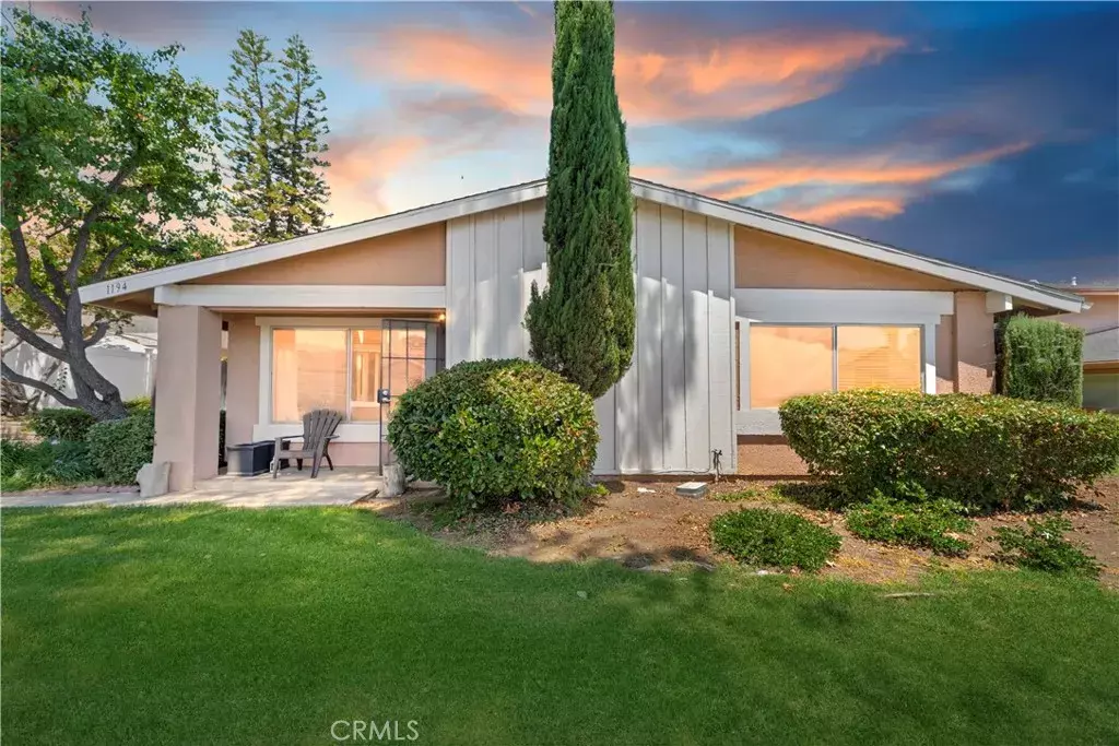 Corona, CA 92882,1194 Border Avenue #A