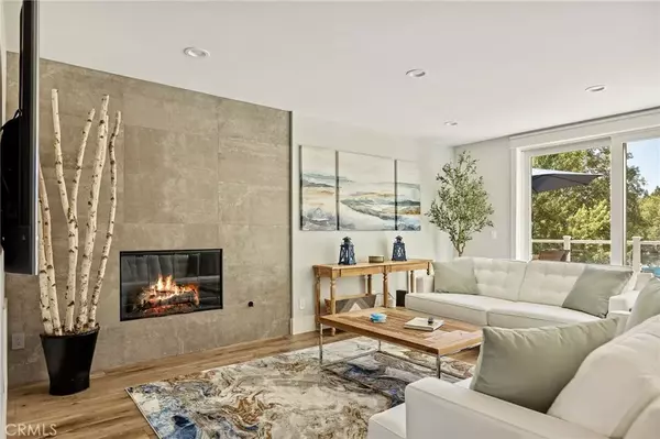 Lake Arrowhead, CA 92352,27589 W Shore Road