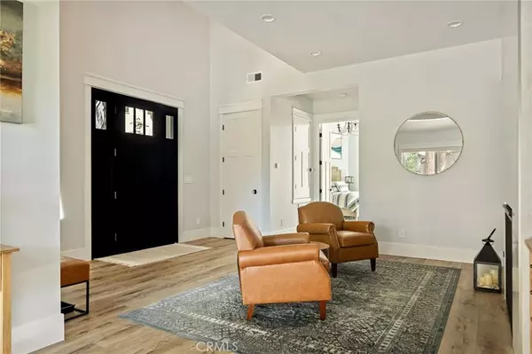 Lake Arrowhead, CA 92352,27589 W Shore Road