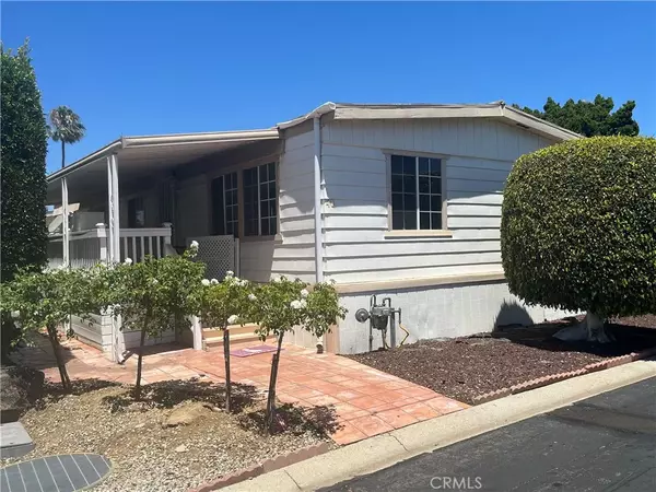 Carson, CA 90746,17700 Avalon #40