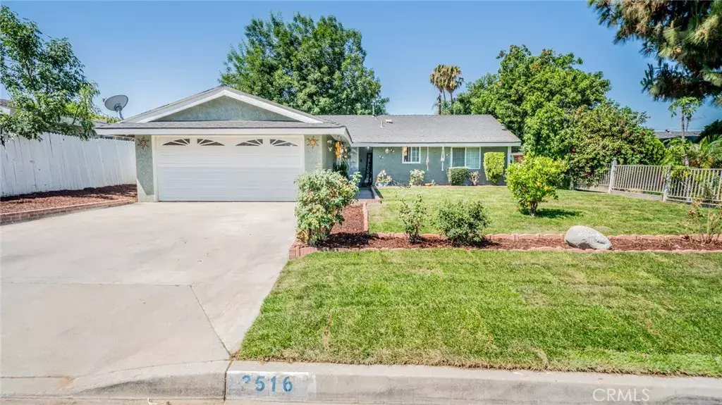 Corona, CA 92879,3516 Briarvale Street