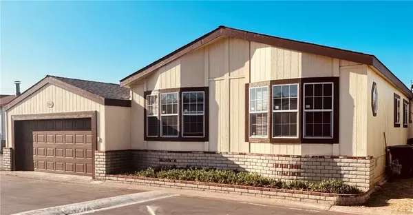 5815 E La Palma #224, Anaheim, CA 92807