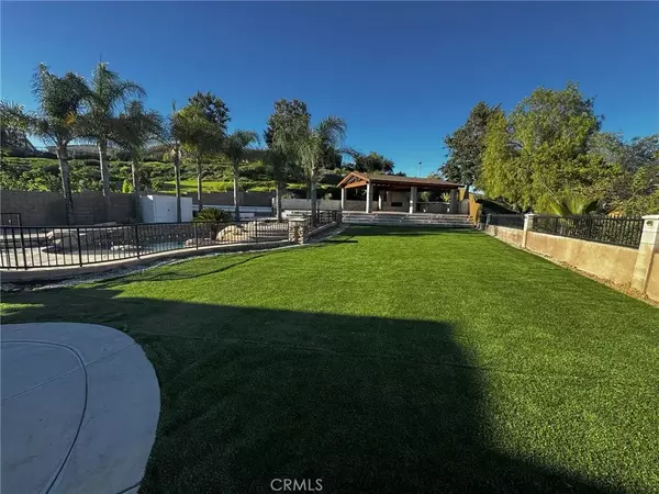 Corona, CA 92879,1851 Caitlin Circle