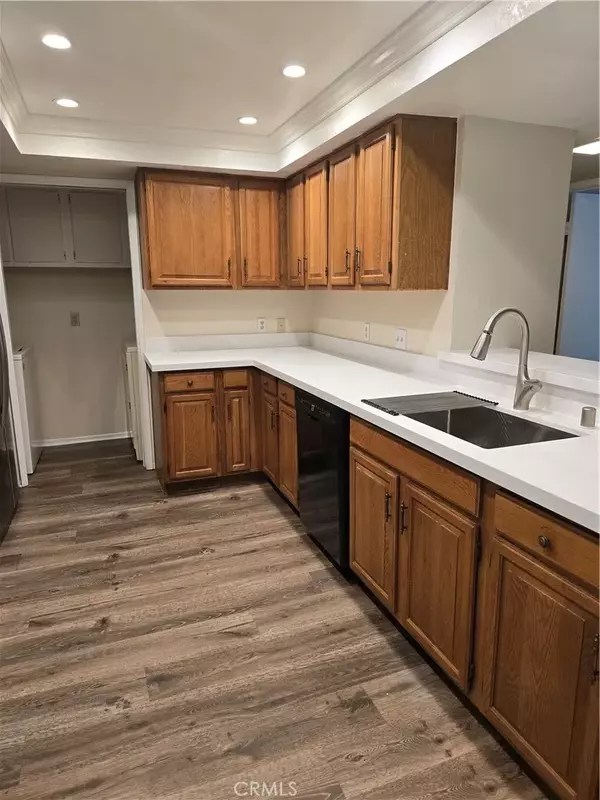 Redlands, CA 92373,254 E Fern Avenue #211