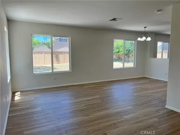 Murrieta, CA 92563,39293 Cayman Court