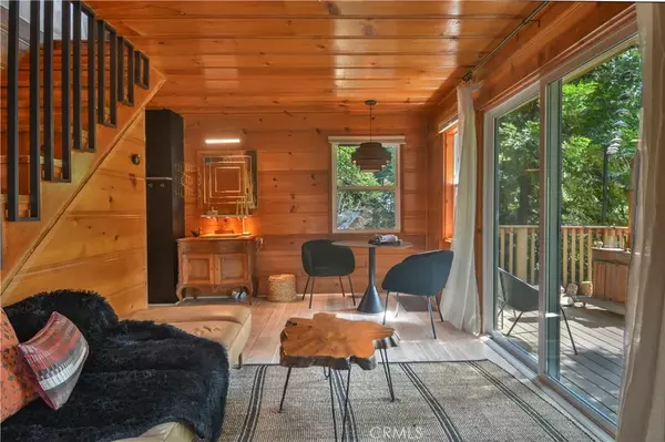 Lake Arrowhead, CA 92352,761 Arrowhead Villa Road