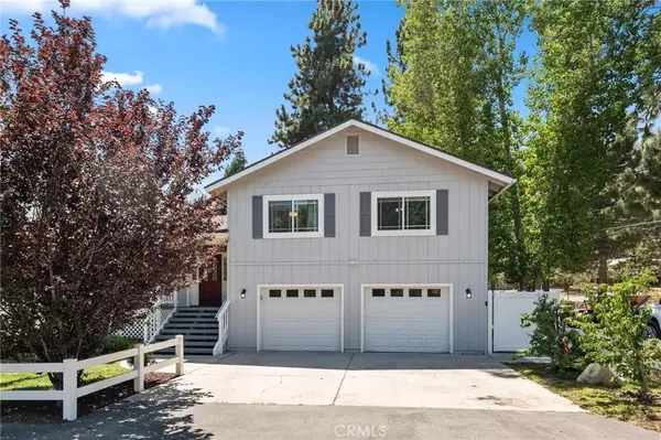 Wrightwood, CA 92397,925 Apple Avenue