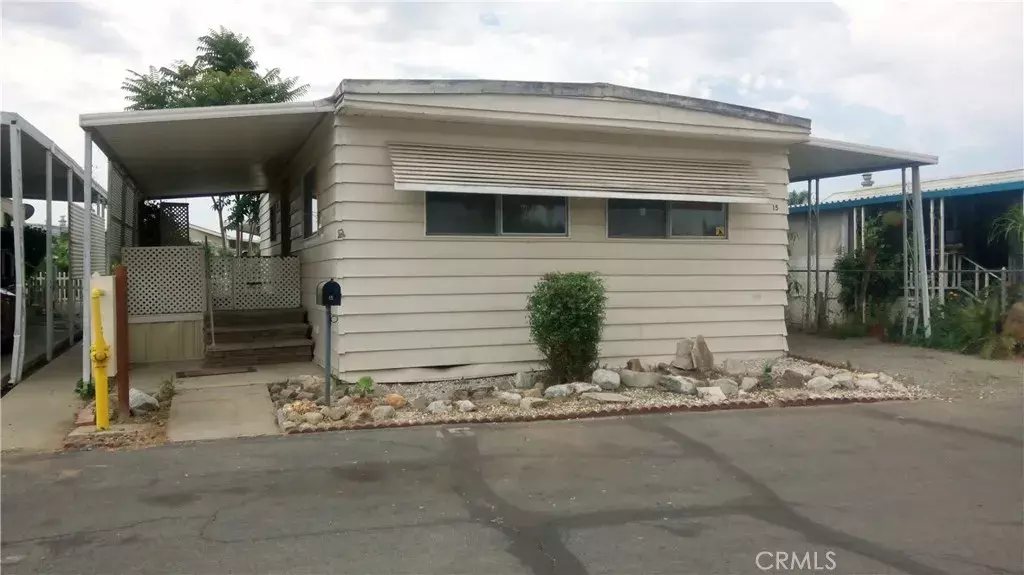 San Jacinto, CA 92583,999 S Santa Fe #15