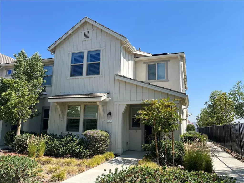 Corona, CA 92883,4105 Cameron Way #112