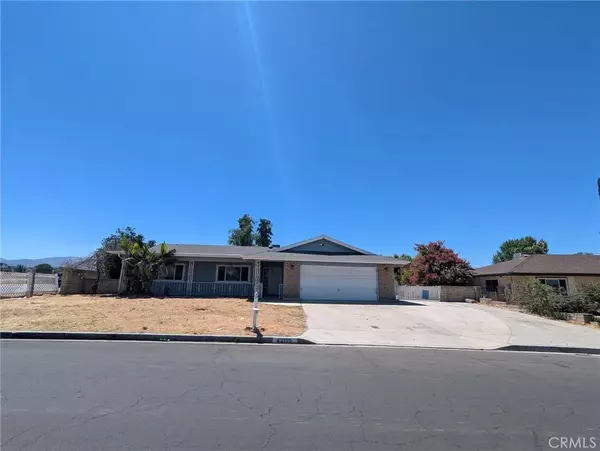 43155 Charlton Avenue, Hemet, CA 92544