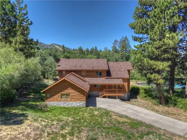 Big Bear Lake, CA 92315,43611 Bow Canyon