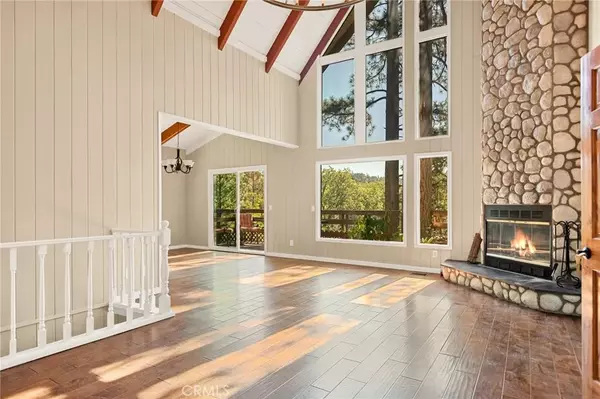 Lake Arrowhead, CA 92352,588 Brentwood Drive